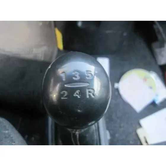 HYUNDAI H 1 '2003 H 1 FURG.CAJA CERR.C. PUERTA PLATA