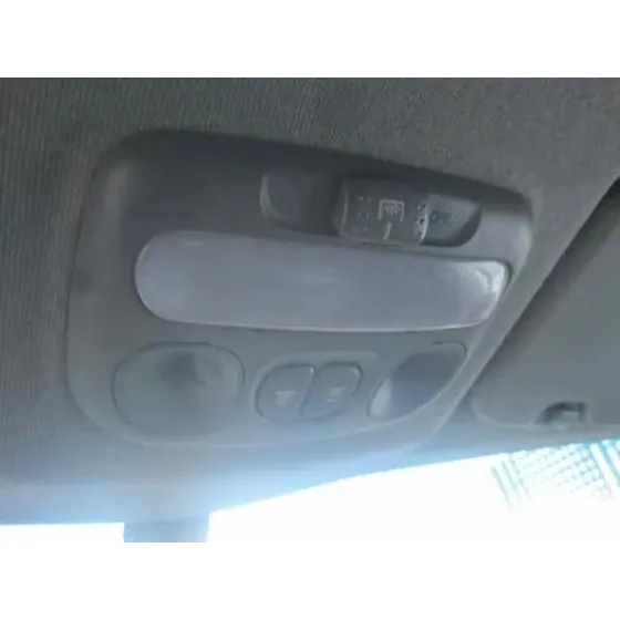 HYUNDAI H 1 '2003 H 1 FURG.CAJA CERR.C. PUERTA PLATA