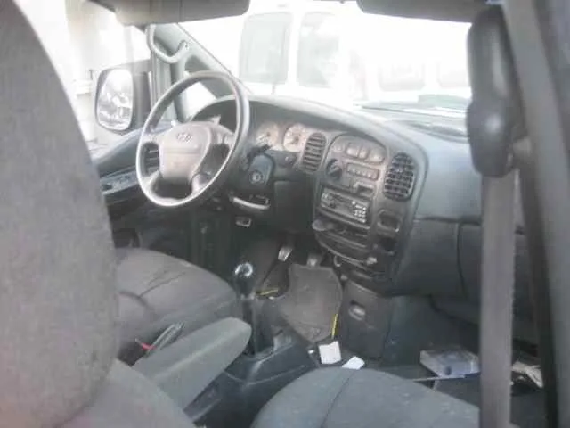 HYUNDAI H 1 '2003 H 1 FURG.CAJA CERR.C. PUERTA PLATA