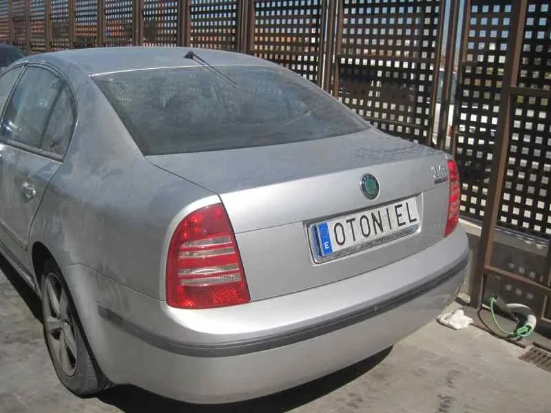 SKODA SUPERB (3U4) 2005 CLASSIC PLATA