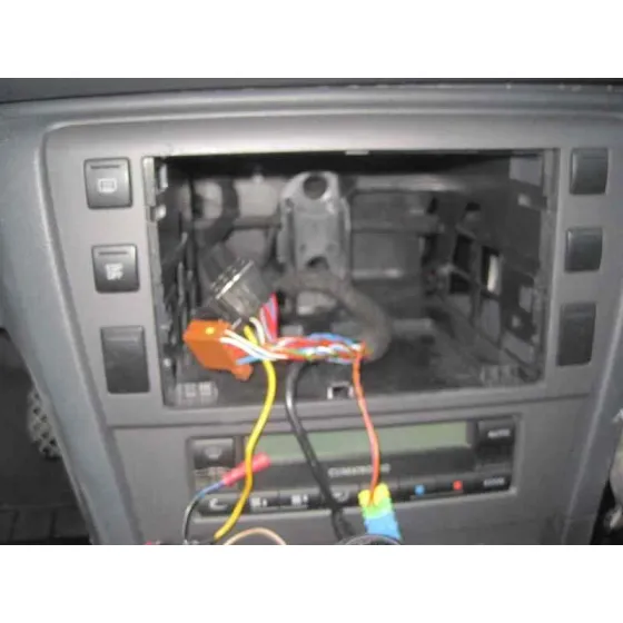 SKODA SUPERB (3U4) 2005 CLASSIC PLATA