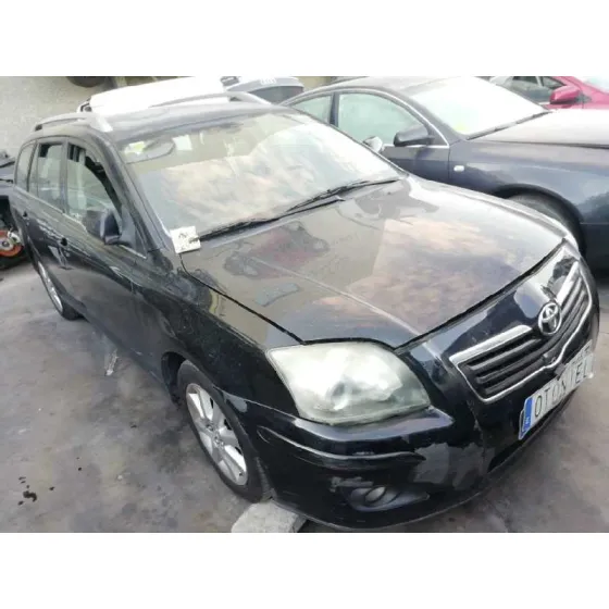 TOYOTA AVENSIS WAGON (T25) '2006 2.0 D-4D EXECUTIVE NEGRO