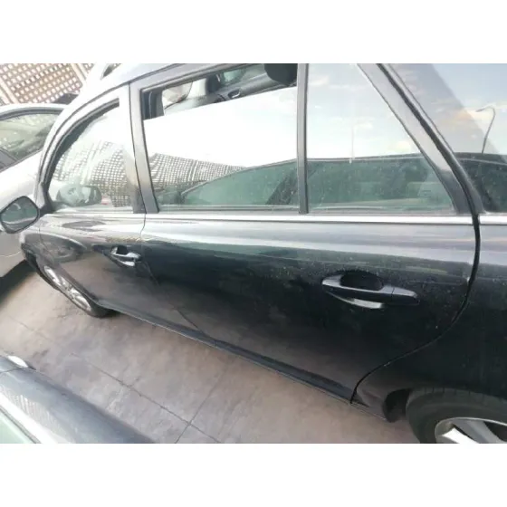 TOYOTA AVENSIS WAGON (T25) '2006 2.0 D-4D EXECUTIVE NEGRO