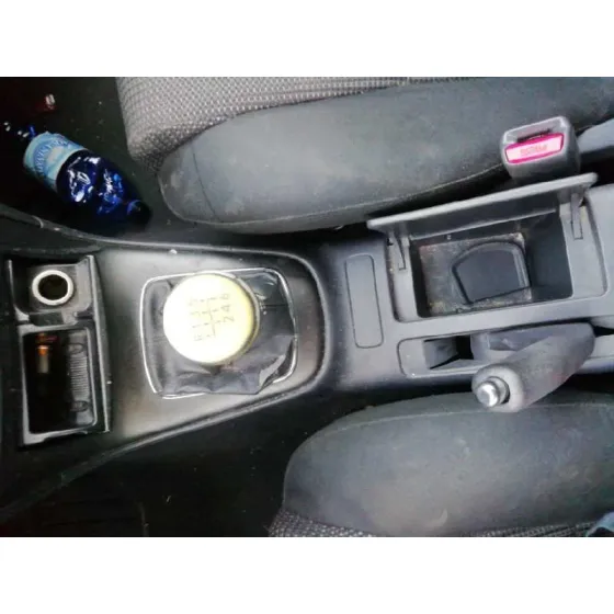 TOYOTA AVENSIS WAGON (T25) '2006 2.0 D-4D EXECUTIVE NEGRO