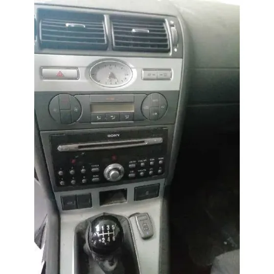 FORD MONDEO BERLINA (GE) '2005 FUTURA (D) GRIS
