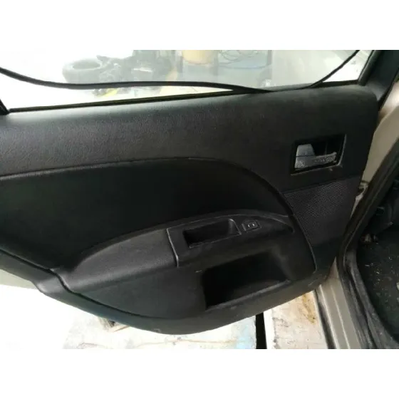 FORD MONDEO BERLINA (GE) '2005 FUTURA (D) GRIS