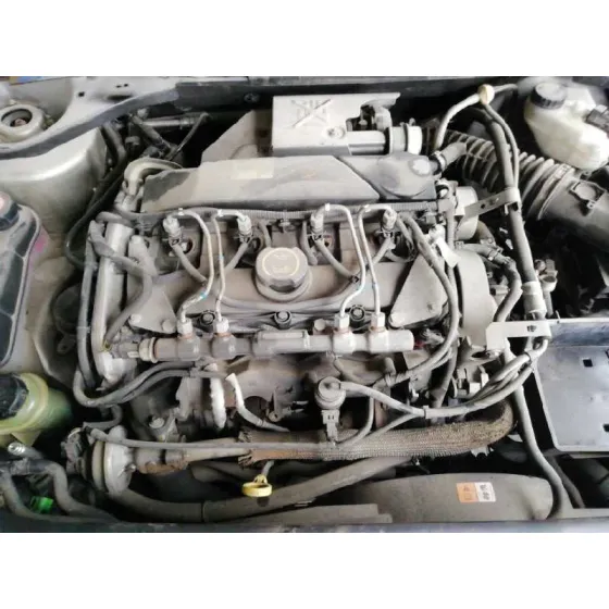 FORD MONDEO BERLINA (GE) '2005 FUTURA (D) GRIS