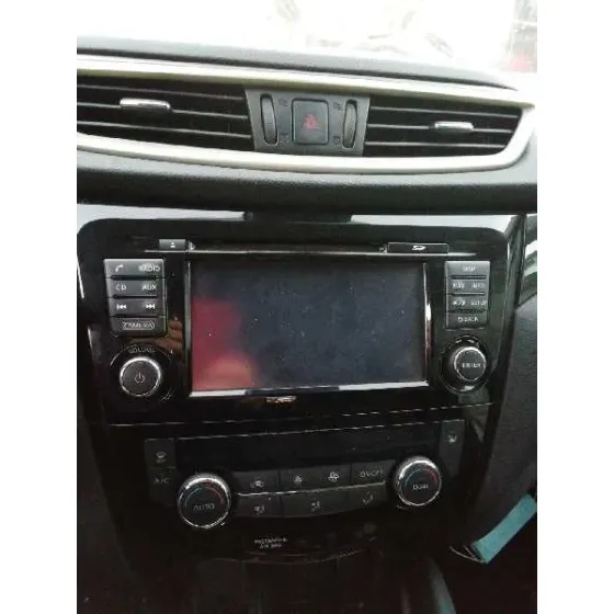 NISSAN QASHQAI (J11) '2015 TEKNA PREMIUM BLANCO