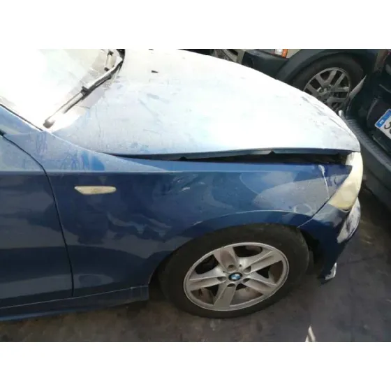 BMW SERIE 1 BERLINA (E81/E87) '2005 116I AZUL