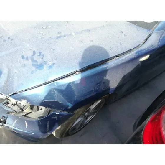 BMW SERIE 1 BERLINA (E81/E87) '2005 116I AZUL