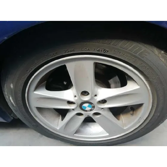 BMW SERIE 1 BERLINA (E81/E87) '2005 116I AZUL
