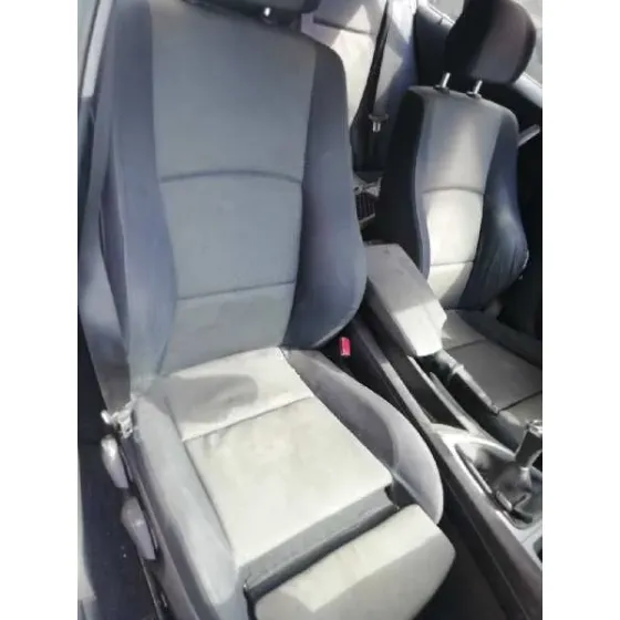 BMW SERIE 1 BERLINA (E81/E87) '2005 116I AZUL