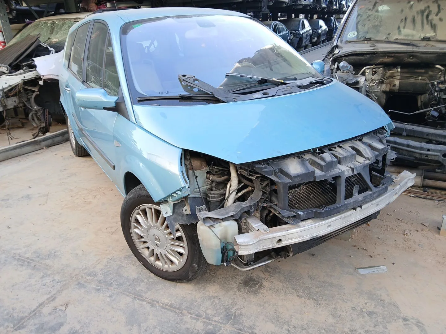 RENAULT GRAND SCENIC II (JM0/1_) CVF/LW: 12.78/96 TIPO MOTOR F9Q E8 2004
