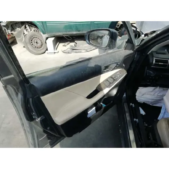 LEXUS IS '2015 300H GRIS