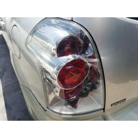 TOYOTA COROLLA VERSO (R1) '2004 2.0 TURBODIESEL CAT GRIS PLATA