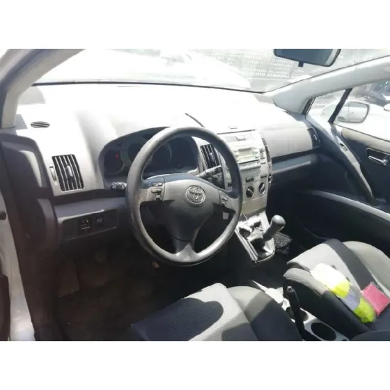 TOYOTA COROLLA VERSO (R1) '2004 2.0 TURBODIESEL CAT GRIS PLATA