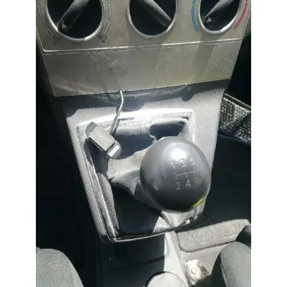 TOYOTA COROLLA VERSO (R1) '2004 2.0 TURBODIESEL CAT GRIS PLATA