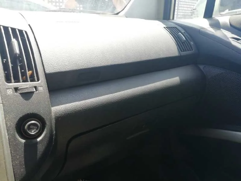 TOYOTA COROLLA VERSO (R1) '2004 2.0 TURBODIESEL CAT GRIS PLATA