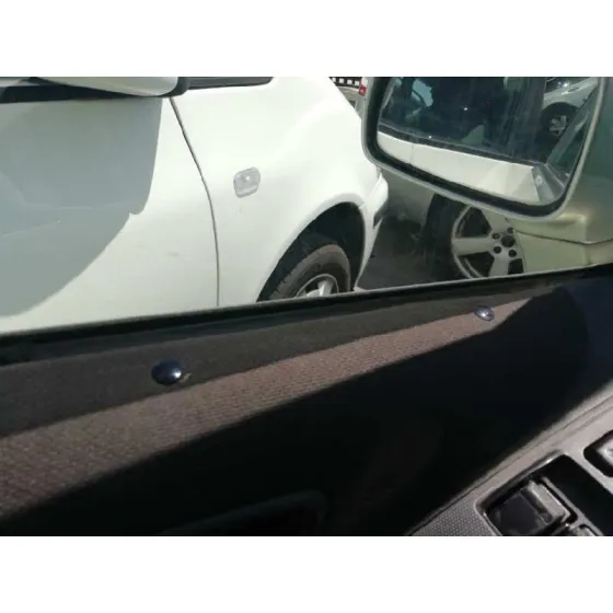 TOYOTA COROLLA VERSO (R1) '2004 2.0 TURBODIESEL CAT GRIS PLATA