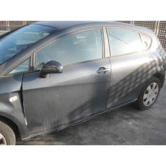 SEAT LEON (1P1) '2006 1.9 TDI GRIS OSCURO