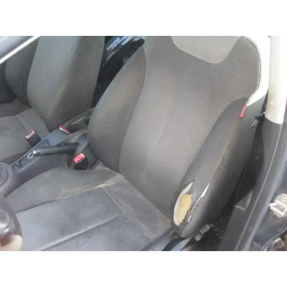 SEAT LEON (1P1) '2006 1.9 TDI GRIS OSCURO