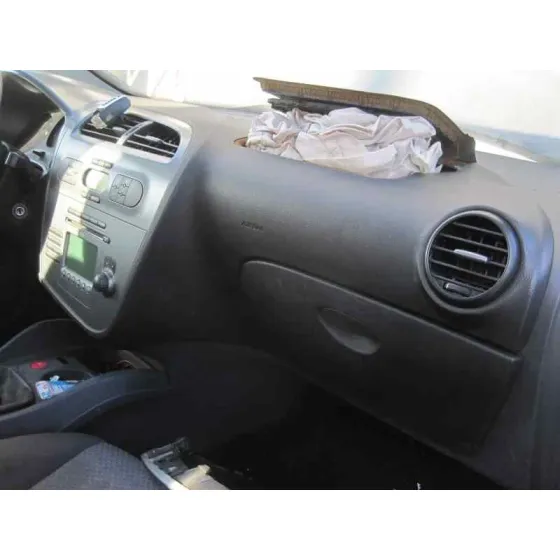 SEAT LEON (1P1) '2006 1.9 TDI GRIS OSCURO