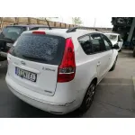 HYUNDAI I30CW HYUNDAI I30CW '2009 1.6 CRDI CAT BLANCO 2008