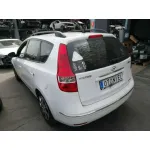 HYUNDAI I30CW HYUNDAI I30CW '2009 1.6 CRDI CAT BLANCO 2008