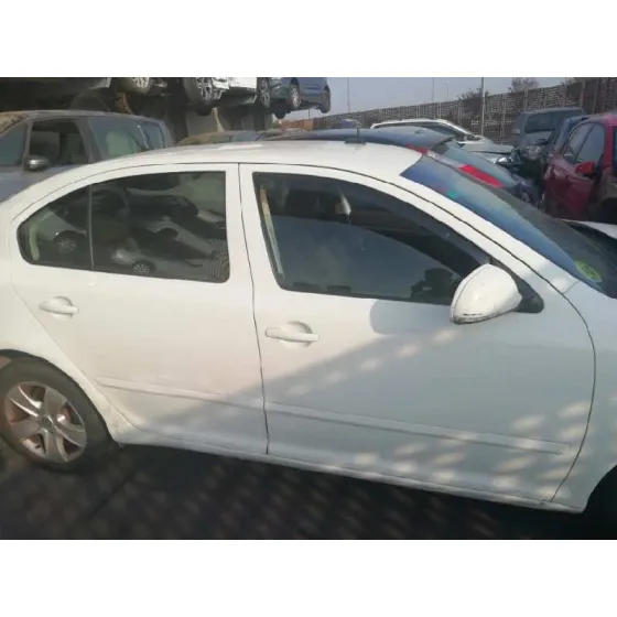 SKODA OCTAVIA BERLINA (1Z3) '2009 ELEGANCE BLANCO