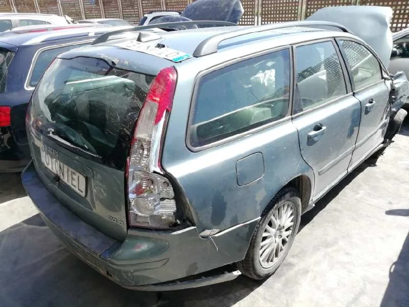 VOLVO V50 FAMILIAR '2005 2.0 DIESEL CAT GRIS