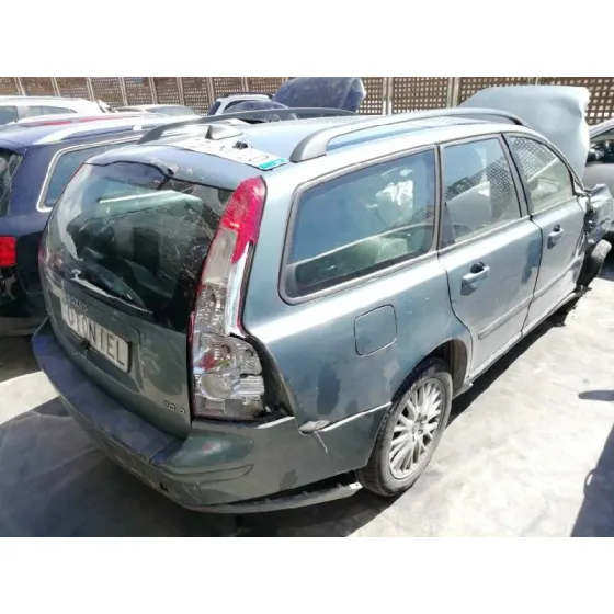VOLVO V50 FAMILIAR '2005 2.0 DIESEL CAT GRIS