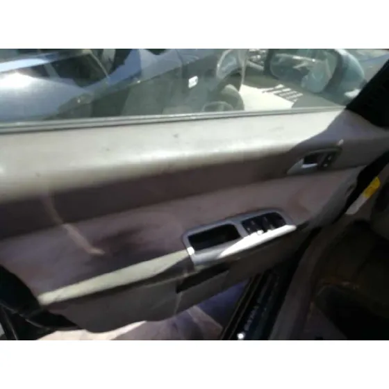 VOLVO V50 FAMILIAR '2005 2.0 DIESEL CAT GRIS