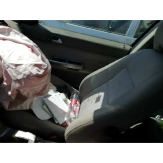 VOLVO V50 FAMILIAR '2005 2.0 DIESEL CAT GRIS