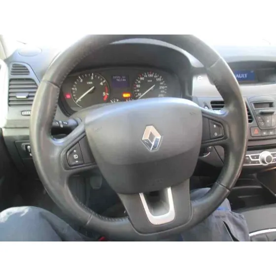 RENAULT LAGUNA GRANDTOUR III '2009 AUTHENTIQUE PLATA