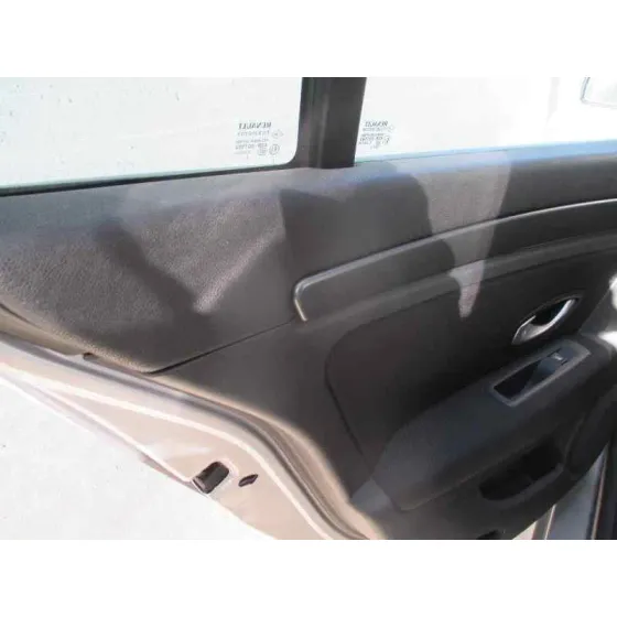 RENAULT LAGUNA GRANDTOUR III '2009 AUTHENTIQUE PLATA