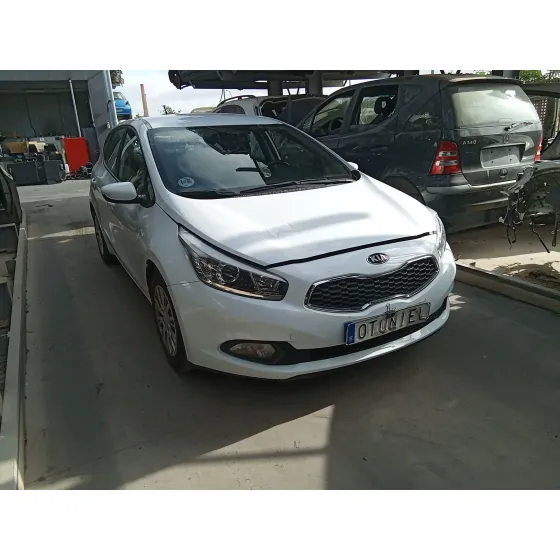 MANUAL 5V CVF/KW 10,74/66 MOTOR D4FC