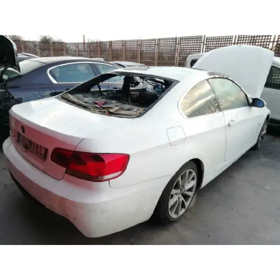 BMW SERIE 3 COUPE (E92) '2007 320D BLANCO