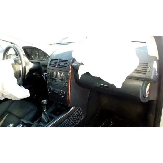MERCEDES CLASE A (W169) '2005 A 180 CDI A-EDITION PLATA