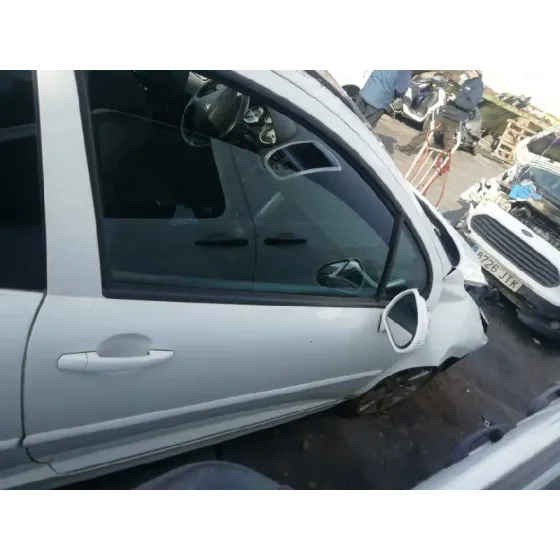 PEUGEOT 207 '2008 SPORT BLANCO