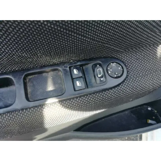 PEUGEOT 207 '2008 SPORT BLANCO