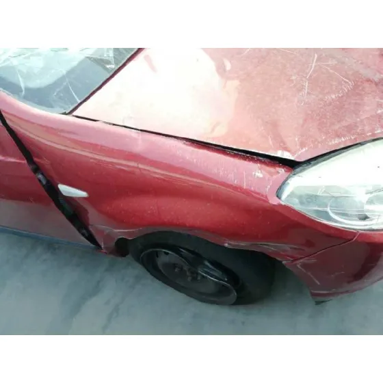 DACIA SANDERO '2010 BASICO NARANJA