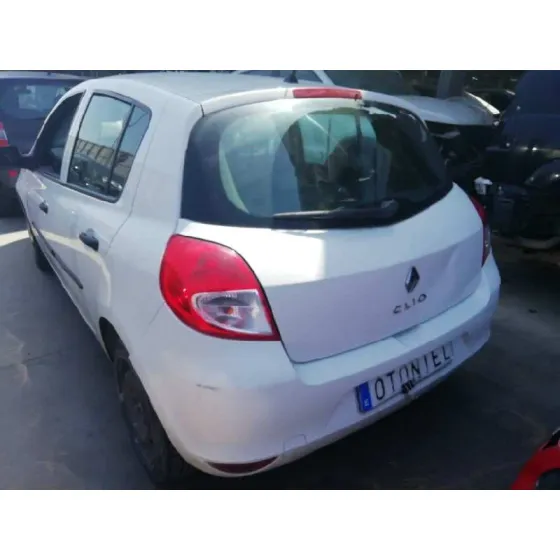 RENAULT CLIO III '2009 AUTHENTIQUE BLANCO
