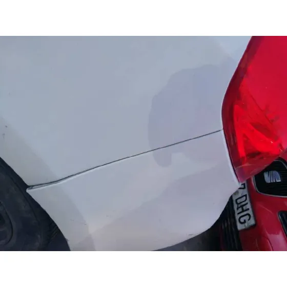 RENAULT CLIO III '2009 AUTHENTIQUE BLANCO