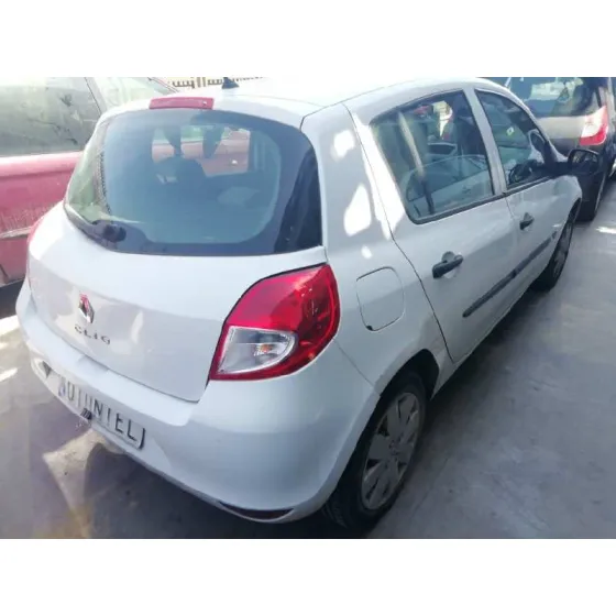 RENAULT CLIO III '2009 AUTHENTIQUE BLANCO