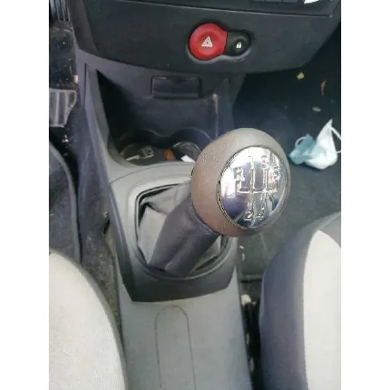 RENAULT CLIO III '2009 AUTHENTIQUE BLANCO