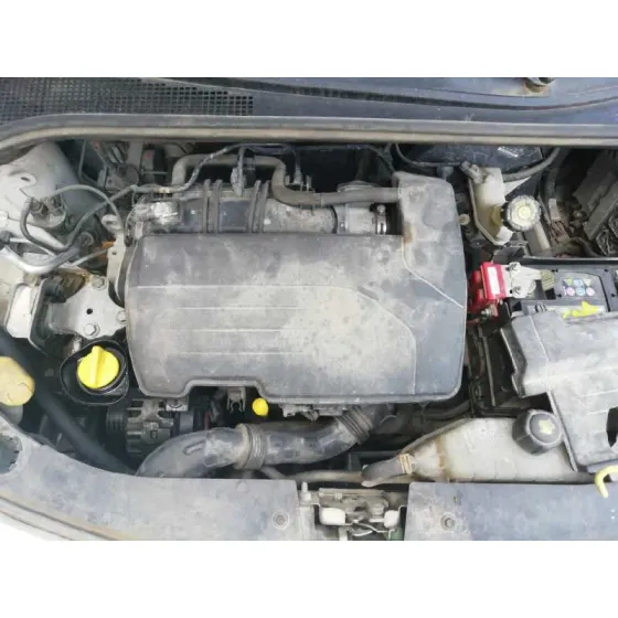 RENAULT CLIO III '2009 AUTHENTIQUE BLANCO