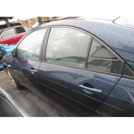 NISSAN PRIMERA BERLINA (P12) '2005 LINE UP AZUL OSCURO
