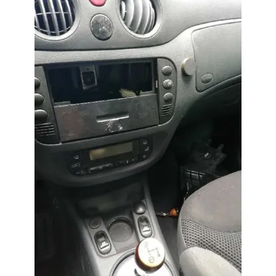 CITROEN C2 '2003 VTR ROJO