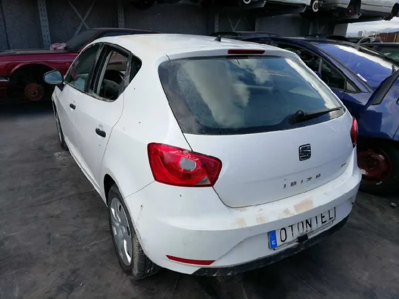 SEAT IBIZA (6P1) SEAT IBIZA (6P1) '2019 REFERENCE BLANCO 2015
