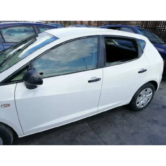SEAT IBIZA (6P1) '2019 REFERENCE BLANCO